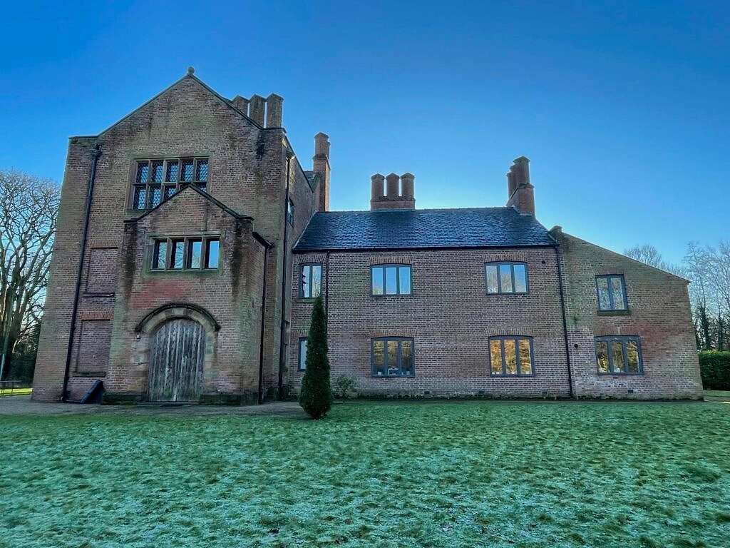 Warrington building surveyor